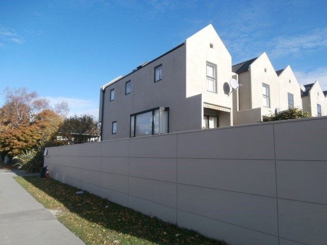  at 1/33 Winchester Street, Merivale, Christchurch City, Canterbury