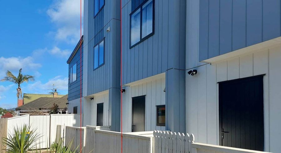  at 10/54 Swanson Road, Henderson, Waitakere City, Auckland