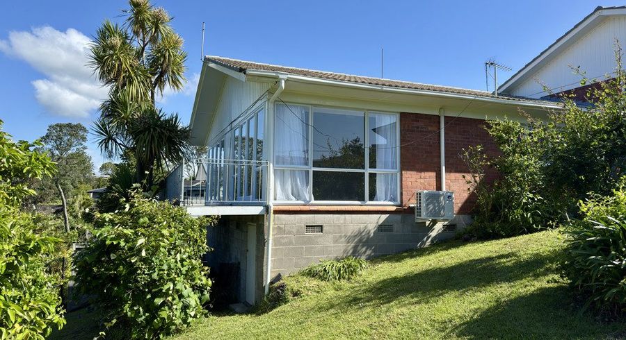  at 4B The Glebe, Cockle Bay, Manukau City, Auckland