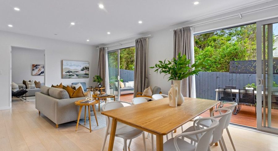  at 10B Rutherford Terrace, Meadowbank, Auckland