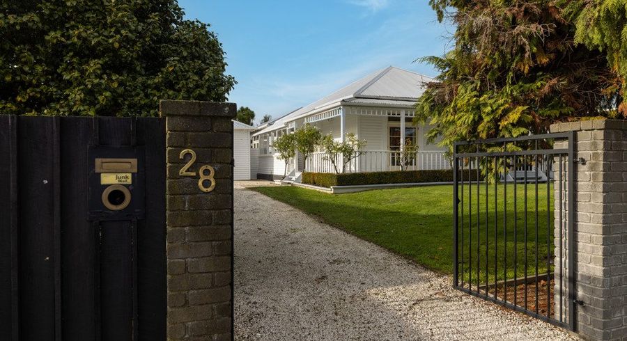  at 28 Cleveland Street, Edgeware, Christchurch City, Canterbury
