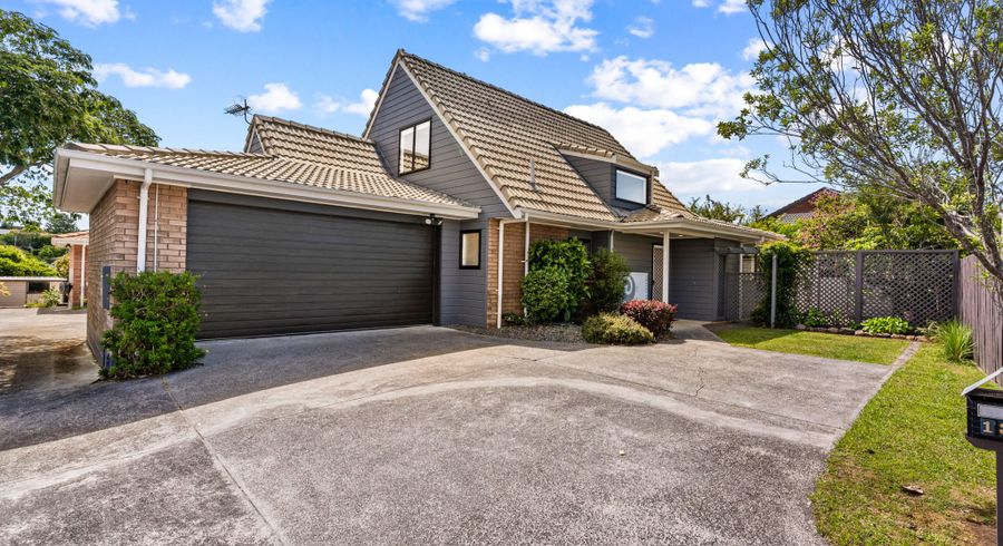  at 13a Pinewood Grove, Botany Downs, Manukau City, Auckland