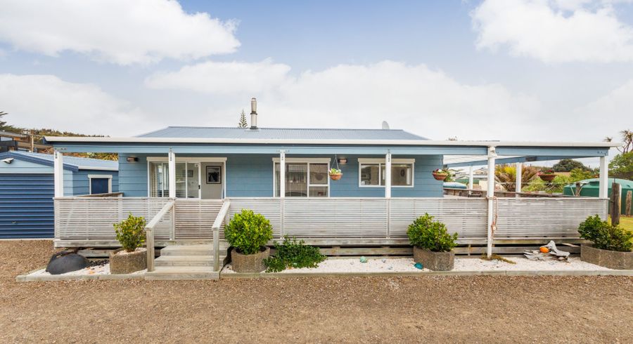  at 173 Kahukura Avenue, Waitarere Beach, Levin