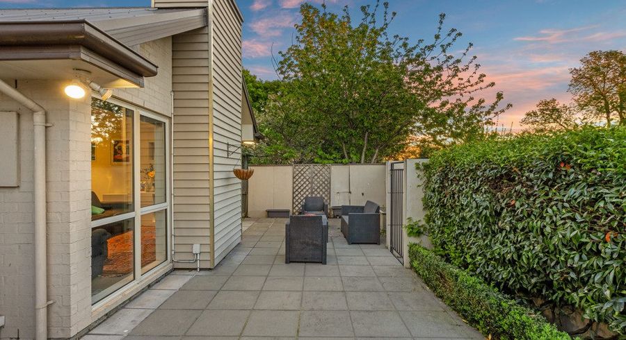  at 1/296 Innes Road, St. Albans, Christchurch City, Canterbury