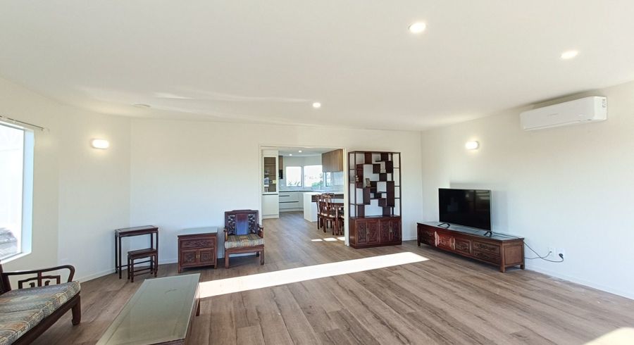  at 17 Bob Charles Drive, Golflands, Manukau City, Auckland