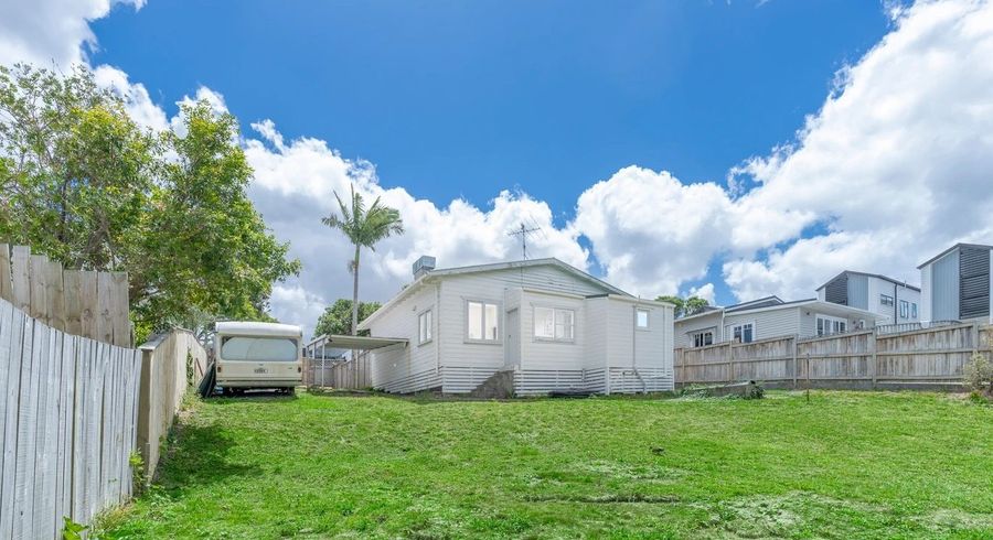  at 3 Queen Mary Avenue, New Lynn, Waitakere City, Auckland