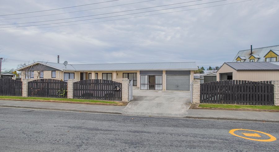  at 52 Alexandra Street, Temuka