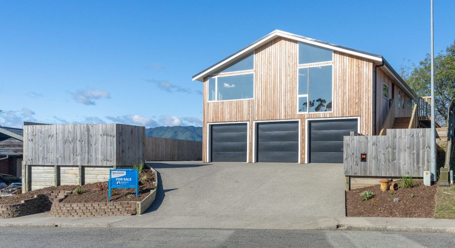  at 34 Pitoitoi Street, Otaihanga, Kapiti Coast, Wellington