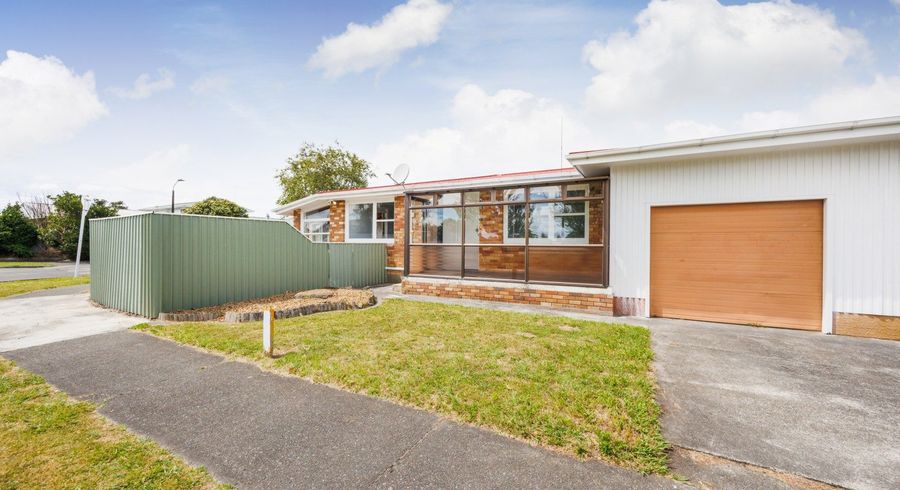  at 2 Katene Street, West End, Palmerston North, Manawatu / Whanganui