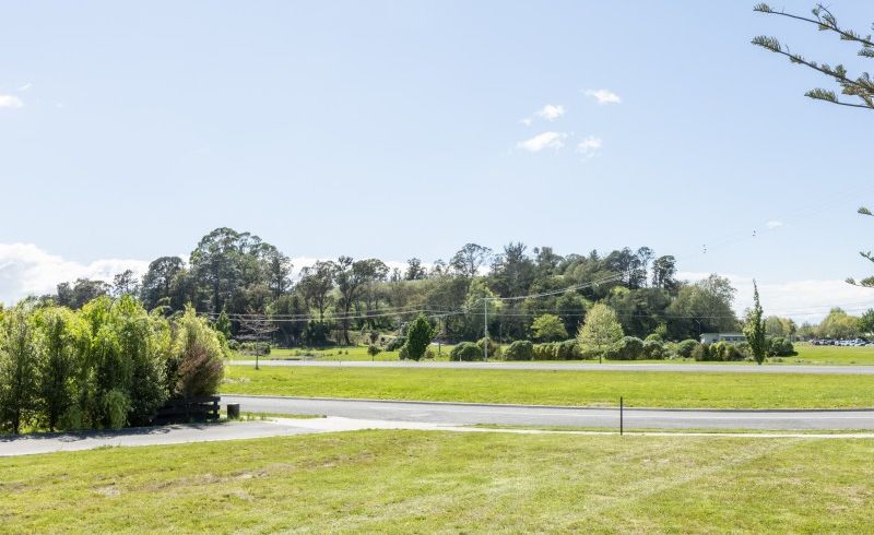  at 61 Oak Road, Poraiti, Napier