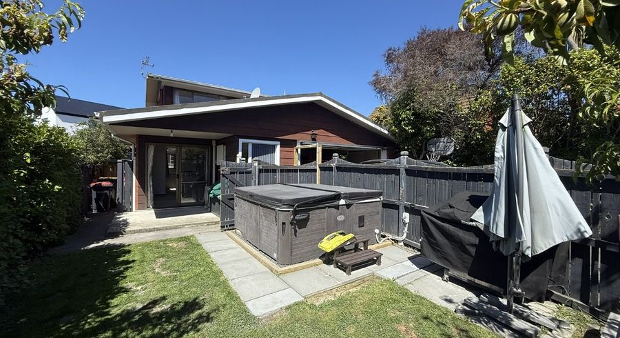  at 18 Ketton Place, St. Albans, Christchurch City, Canterbury