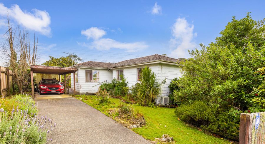  at 14 Benita Place, Sunnyvale, Auckland