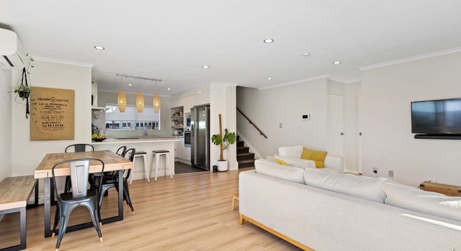 at 8B Simkin Avenue, Saint Johns, Auckland City, Auckland