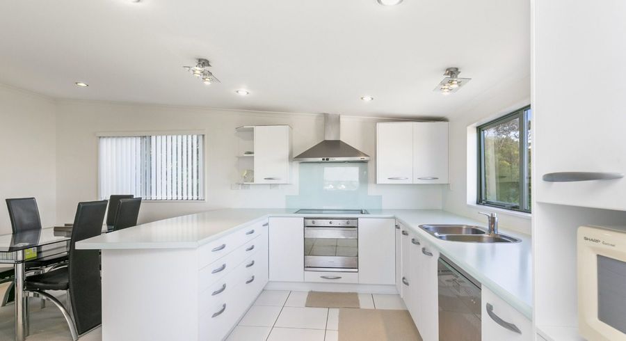  at 14A Arahanga Grove, Maupuia, Wellington, Wellington