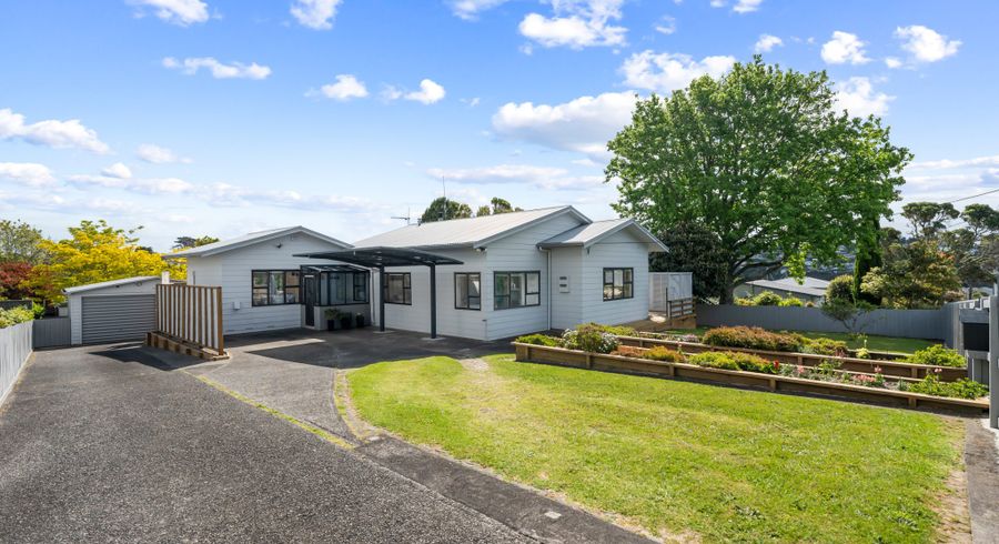  at 76 Stanley Road, Glenfield, Auckland