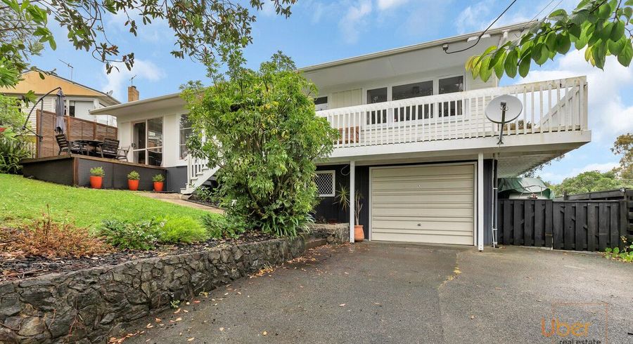  at 11 Sunnyside Street, Onerahi, Whangārei