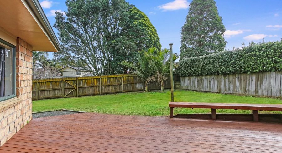  at 4 Vela Place, Clarks Beach, Clarks Beach