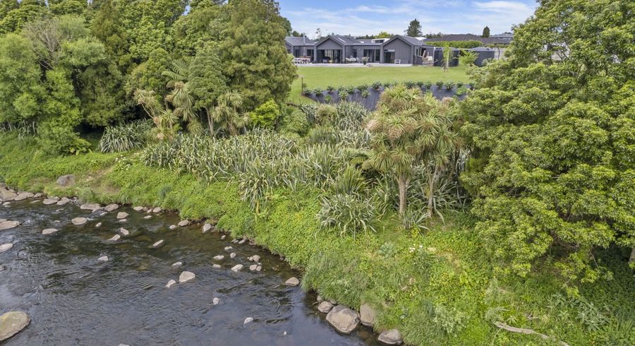  at 9B Cross Street, Lepperton, New Plymouth
