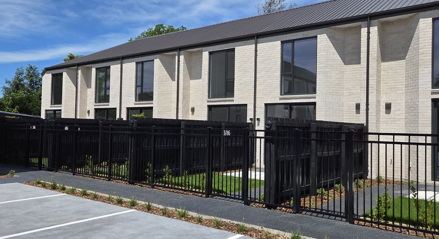  at 3/86 Holly Road, St. Albans, Christchurch City, Canterbury