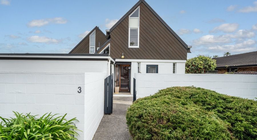  at 3/23 Eastern Beach Road, Eastern Beach, Manukau City, Auckland