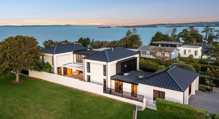  at 90 Marine Parade, Mellons Bay, Manukau City, Auckland