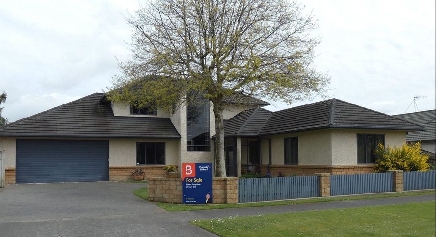  at 39 Abby Road, Fitzherbert, Palmerston North