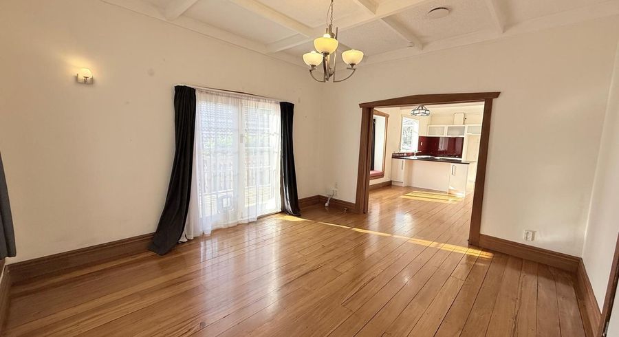  at 13a Irirangi Road, Greenlane, Auckland City, Auckland