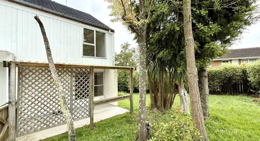  at 7/108 West Coast Road, Glen Eden, Waitakere City, Auckland