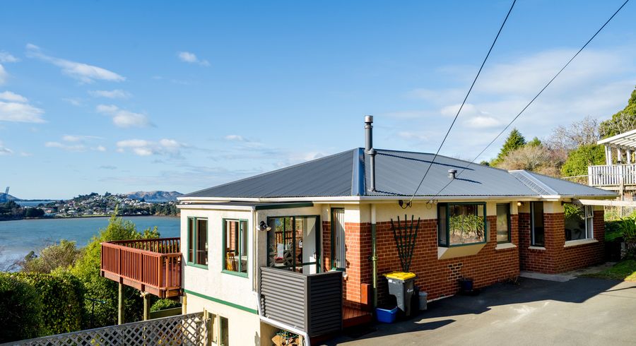  at 21 District Road, Roseneath, Dunedin