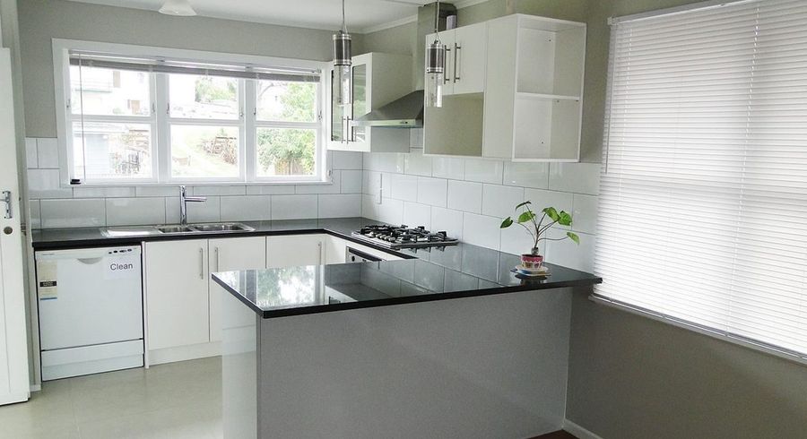  at 111 Gossamer Drive, Pakuranga, Manukau City, Auckland