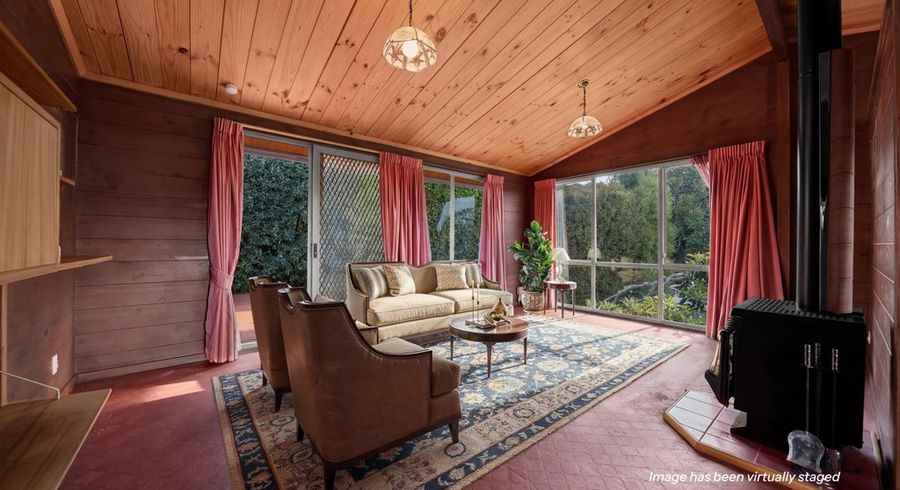  at 2 Ensign Place, Hillcrest, North Shore City, Auckland