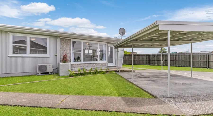  at 28A Michelle Place, Mangere, Auckland