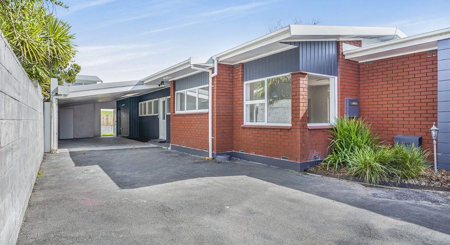  at 16A Storey Avenue, Forest Lake, Hamilton, Waikato