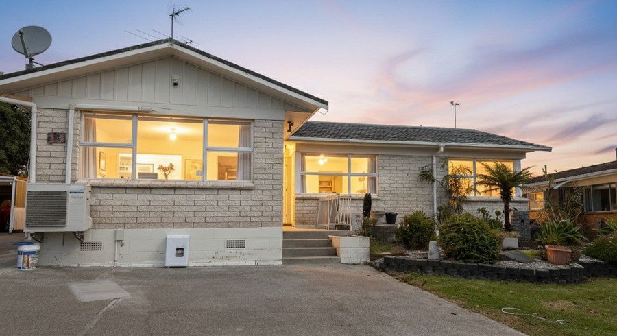  at 13 Leith Court, Papatoetoe, Manukau City, Auckland