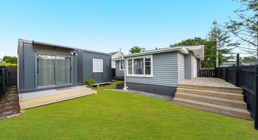  at 405 West Coast Road, Glen Eden, Waitakere City, Auckland