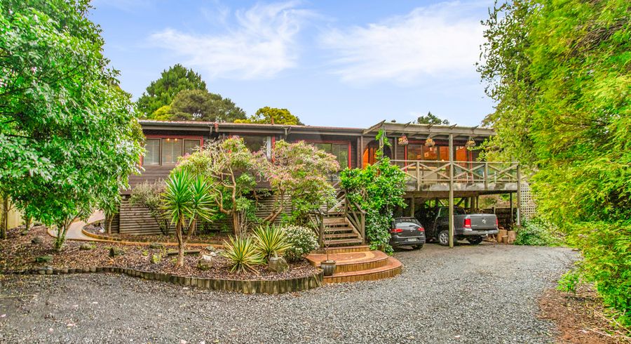  at 14 Bush Road, Waiatarua, Auckland