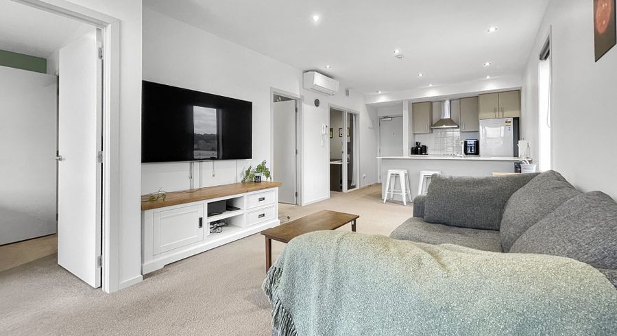  at 305/40 Library Lane, Albany, Auckland