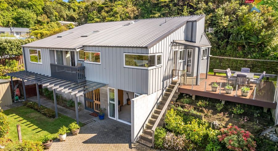  at 2 Taka Grove, Normandale, Lower Hutt
