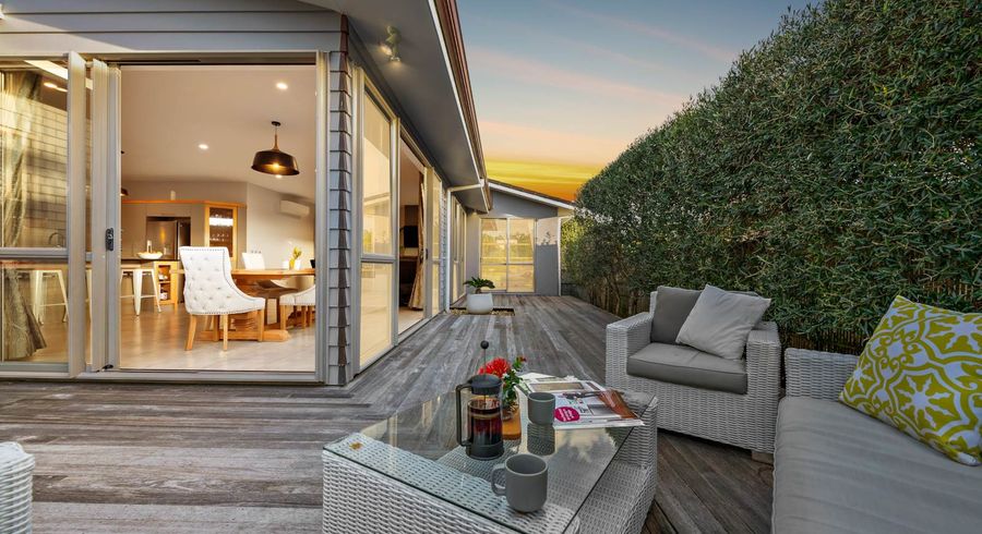  at 31 Pine Harbour Parade, Beachlands, Auckland