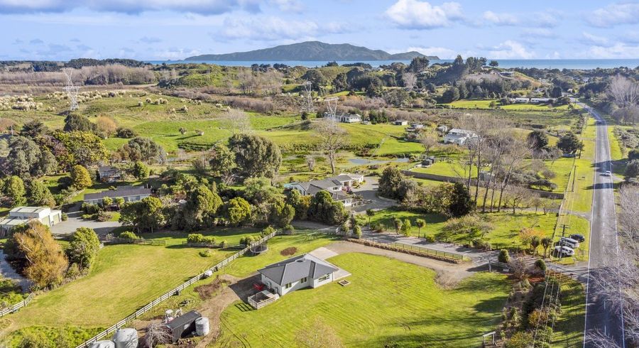  at 105 Peka Peka Road, Peka Peka, Waikanae