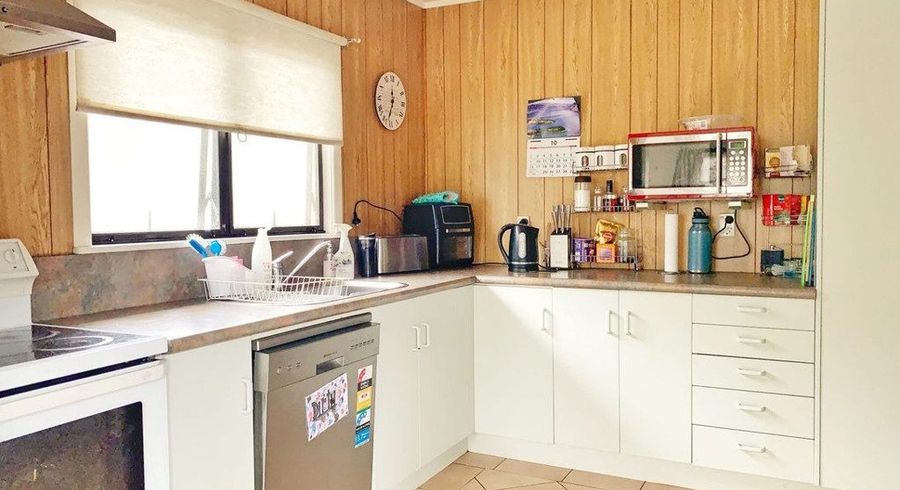  at 78 Forrest Hill Rd, Forrest Hill, North Shore City, Auckland