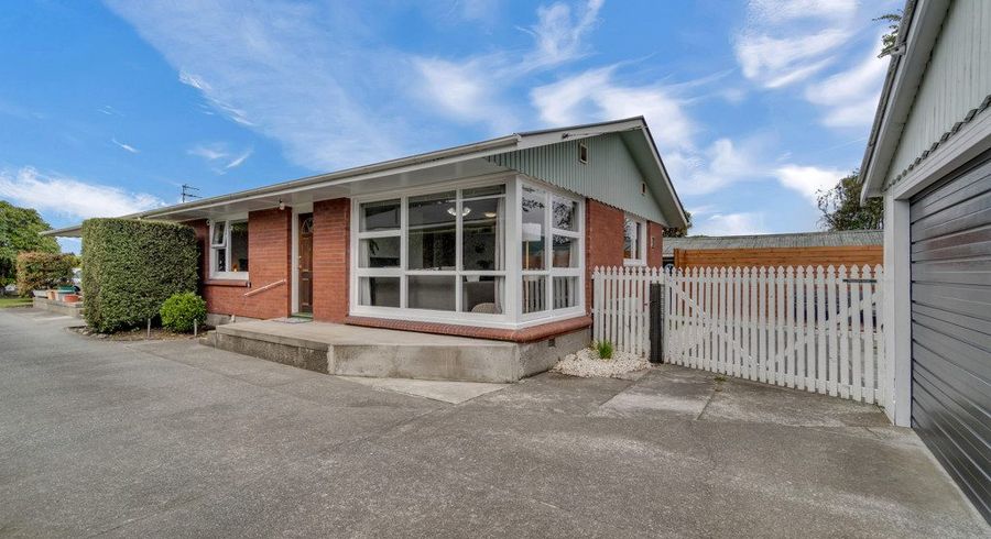  at 2/381 Main North Road, Redwood, Christchurch City, Canterbury