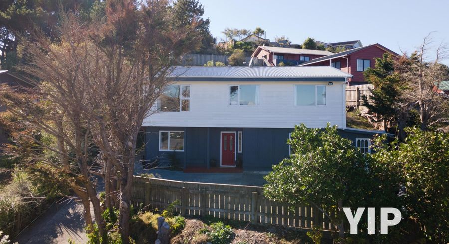  at 18 Mandeville Crescent, Grenada Village, Wellington