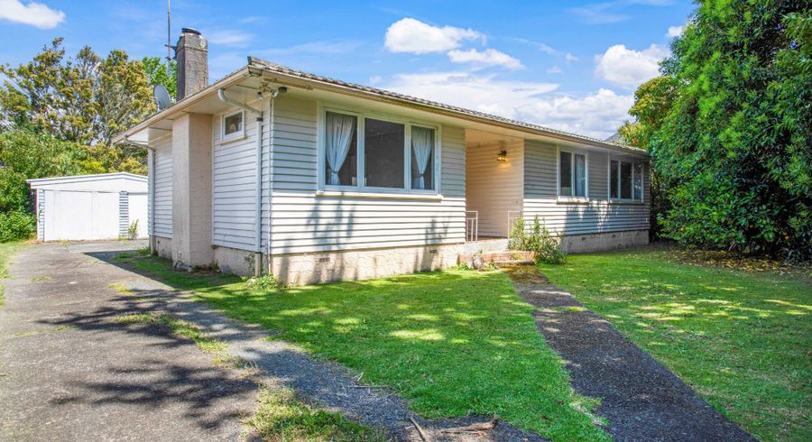  at 11 Bamford Place, Avondale, Auckland