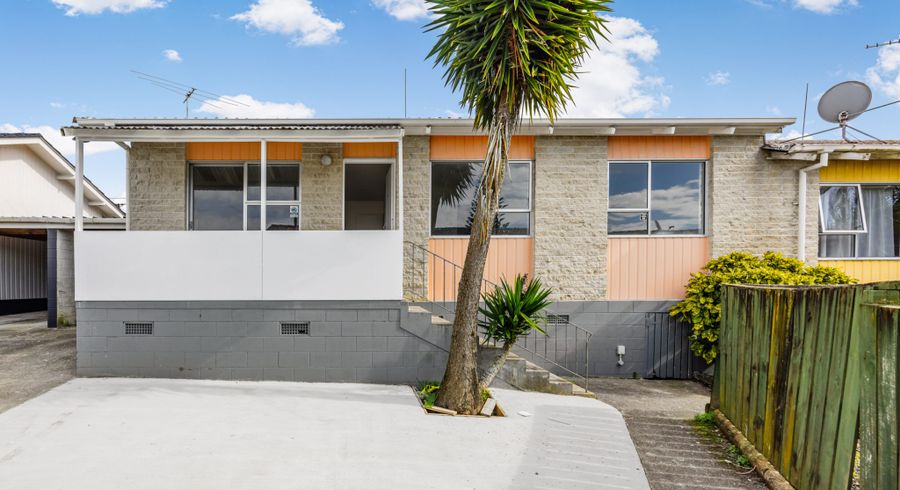 at 2/51 Rimu Street, New Lynn, Waitakere City, Auckland