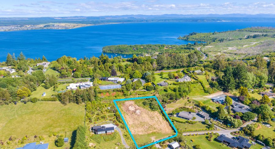  at 2/142 Mapara Road, Acacia Bay, Taupo, Waikato