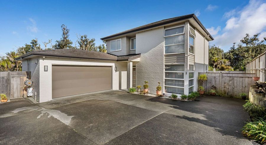  at 7 Vittoria Terrace, Flat Bush, Auckland