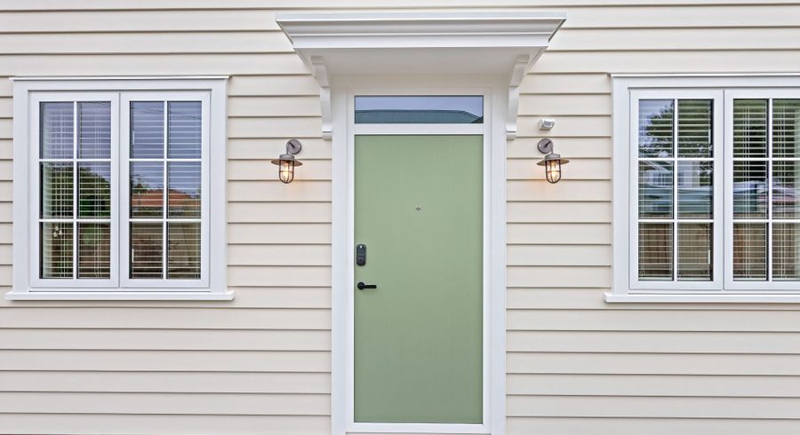  at 2/44 Cleveland Street, Edgeware, Christchurch City, Canterbury