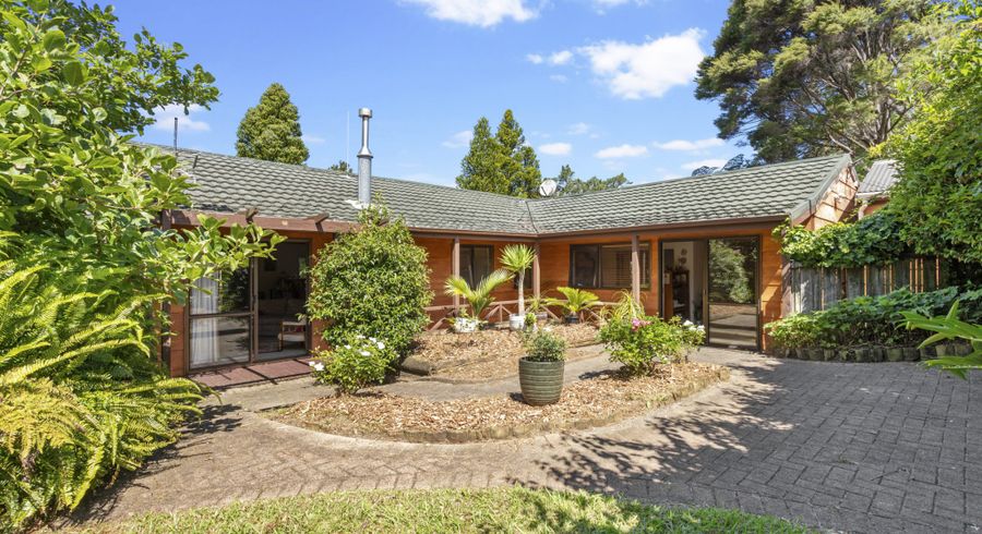  at 72 Shetland Street, Glen Eden, Auckland