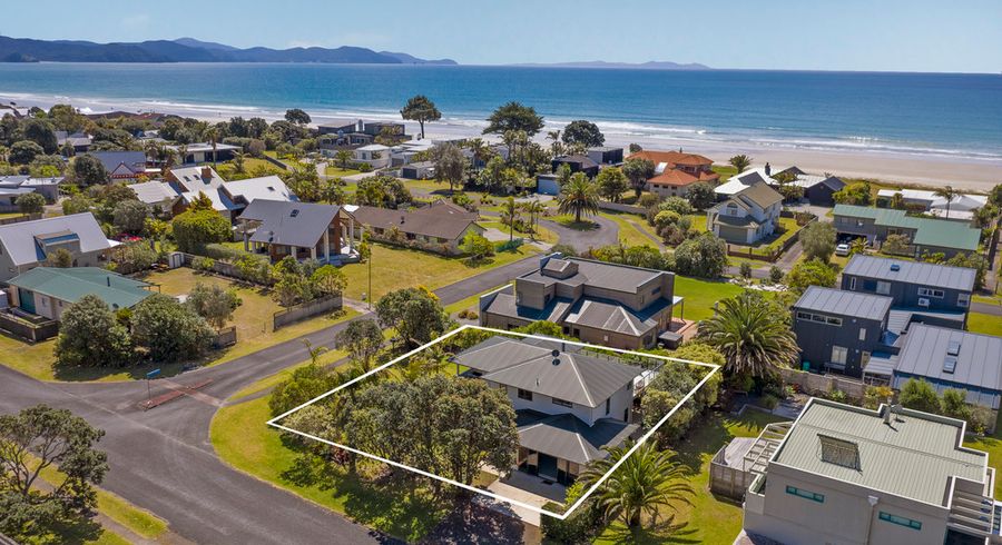  at 100 Pacific Parade, Matarangi, Whitianga